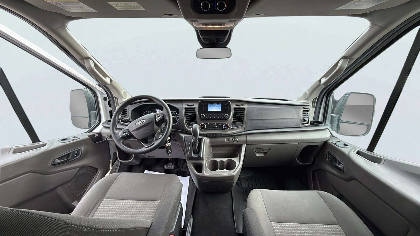 Used 2020 Ford Transit 350 XLT RWD image 9