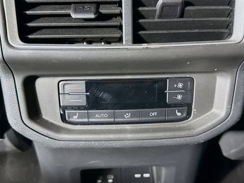 Used 2024 Volkswagen Atlas SEL AWD/4WD image 26