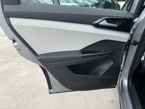 New 2026 Volkswagen Taos S image 23