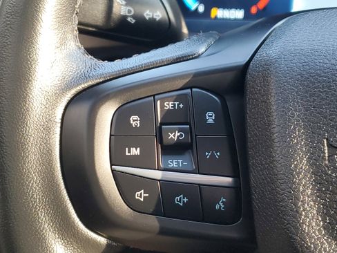 Used 2024 Ford Ranger Lariat w/ Trailer Tow Package image 15