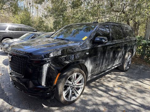 Used 2025 Cadillac Escalade Sport w/ Touring Package image 1