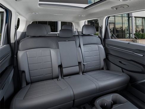 New 2026 Kia EV9 Land w/ Nightfall Edition Package image 17