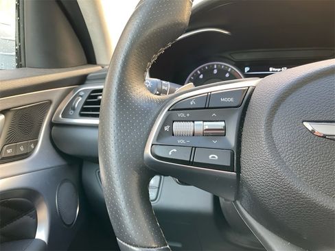 Used 2020 Genesis G70 2.0T w/ Prestige Package image 26