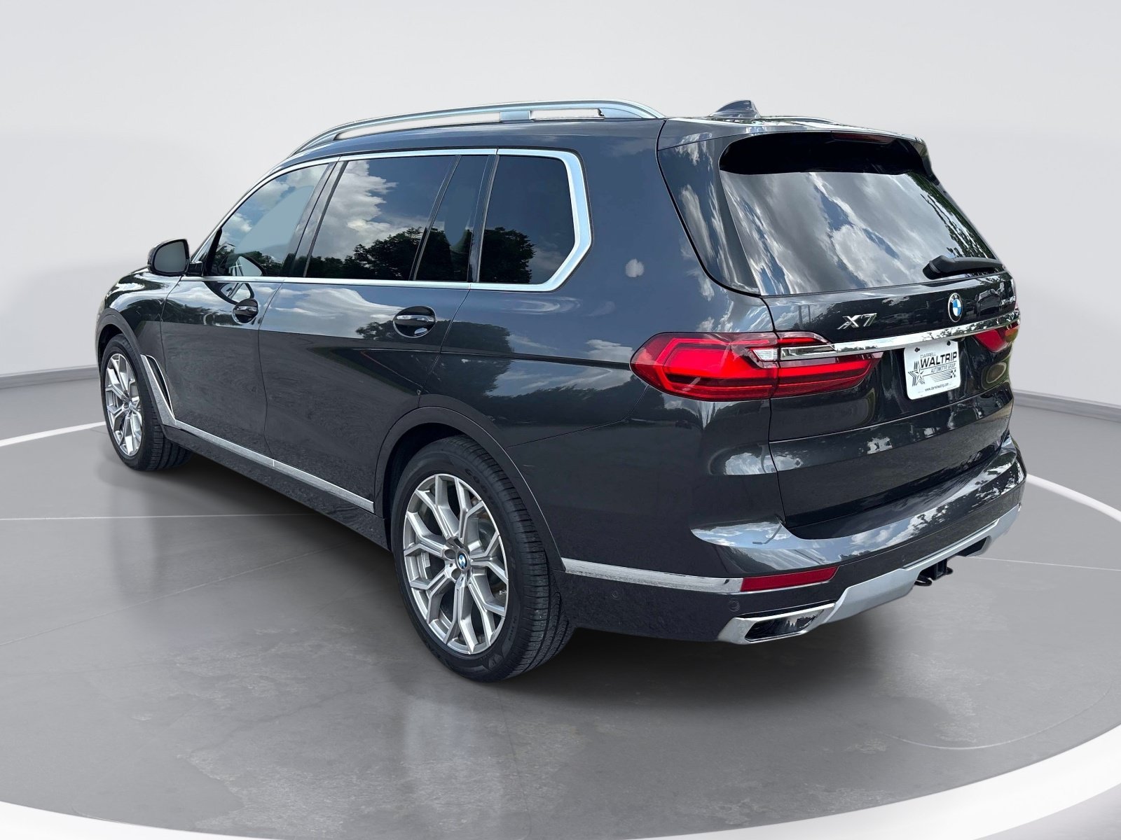 Used 2020 BMW X7 xDrive40i w/ Executive Package AWD/4WD image 6