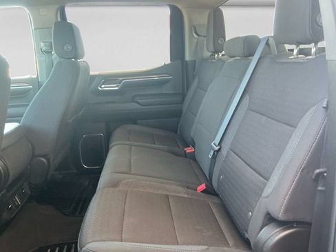 Used 2024 Chevrolet Silverado 1500 LT AWD/4WD image 14