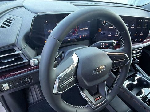 New 2026 Chevrolet Traverse Z71 w/ Driver Confidence Package AWD/4WD image 22