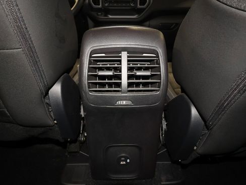 Used 2024 Ford Bronco Sport Big Bend w/ Convenience Package image 28