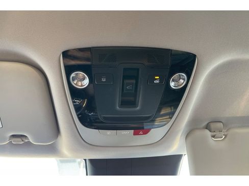 Used 2022 Kia Seltos SX w/ Sunroof Package image 24