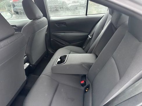 Used 2024 Toyota Corolla LE FWD image 11
