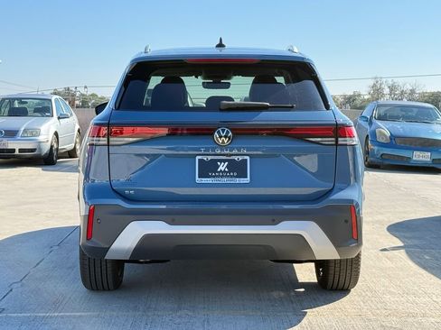 New 2026 Volkswagen Tiguan SE image 6
