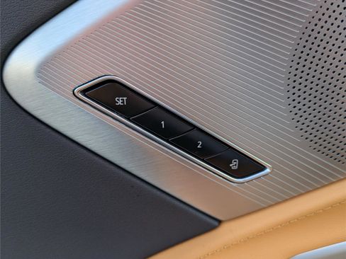 Used 2023 Chevrolet Corvette Stingray Preferred Cpe w/ 2LT image 16