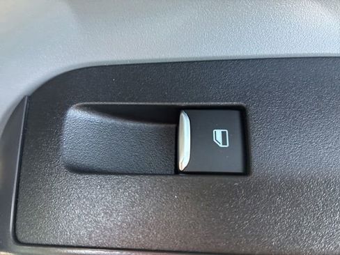Used 2025 Ford Maverick Lobo AWD/4WD image 22