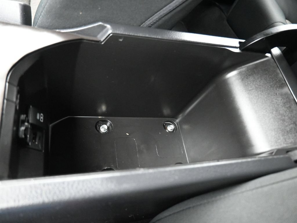 Used 2024 Toyota Camry LE FWD image 22