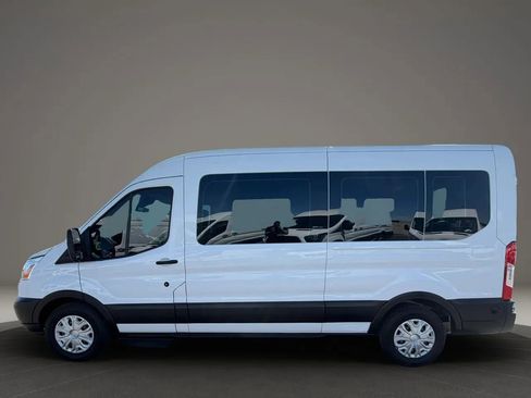 Used 2019 Ford Transit 350 XLT RWD image 3