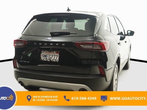 Used 2023 Ford Escape Active w/ Tech Pack #2 FWD image 11