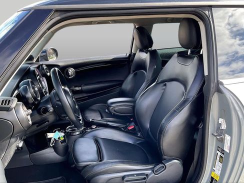 Used 2015 MINI Cooper S FWD image 7