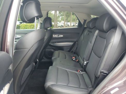 Used 2022 Genesis GV70 2.5T w/ Select Package image 19