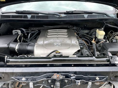 Used 2010 Toyota Tundra 2WD CrewMax image 30