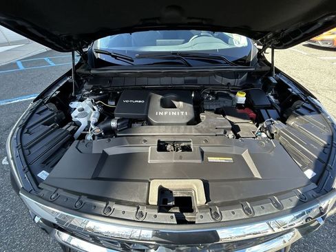 Certified 2025 INFINITI QX60 Luxe image 14