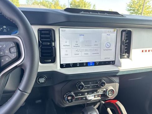 New 2025 Ford Bronco Heritage Edition image 16