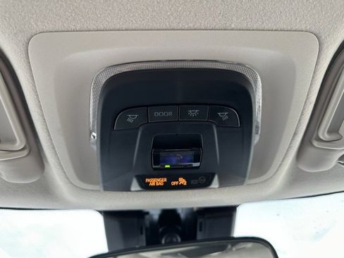 Used 2024 Toyota Corolla LE image 35