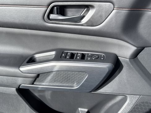 New 2026 Nissan Pathfinder Rock Creek image 8