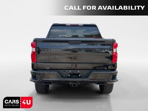 Used 2021 Chevrolet Silverado 1500 Custom Trail Boss w/ Midnight Edition AWD/4WD image 6