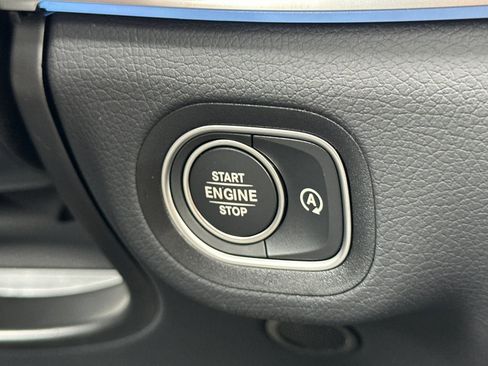 New 2025 Mercedes-Benz GLS 580 4MATIC image 29