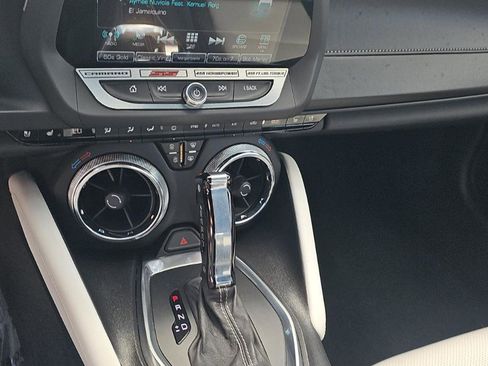 Used 2016 Chevrolet Camaro SS image 11