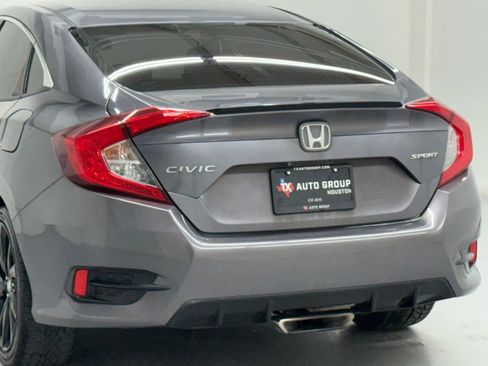 Used 2020 Honda Civic Sport image 11