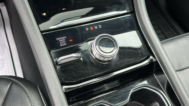 Used 2022 Jeep Grand Cherokee L Limited AWD/4WD image 19