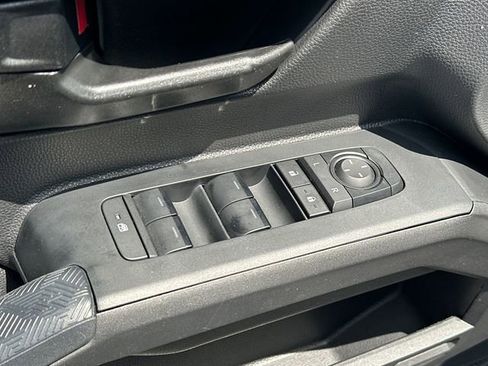 Used 2024 Toyota Tacoma SR AWD/4WD image 10