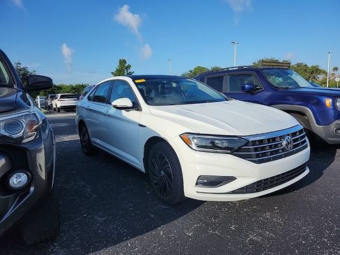 Used 2019 Volkswagen Jetta SEL Premium FWD image 1
