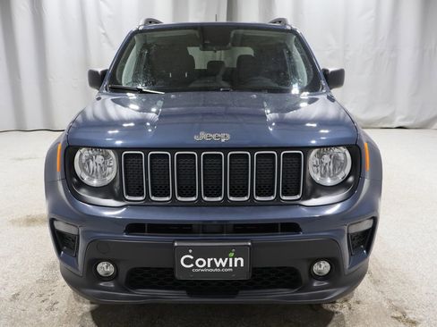Used 2022 Jeep Renegade Latitude image 6