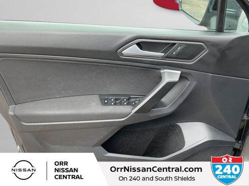Used 2021 Volkswagen Tiguan S FWD image 16