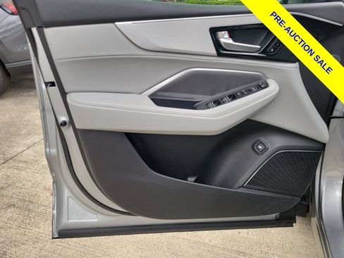 Certified 2026 Acura MDX w/ Technology Package FWD image 18