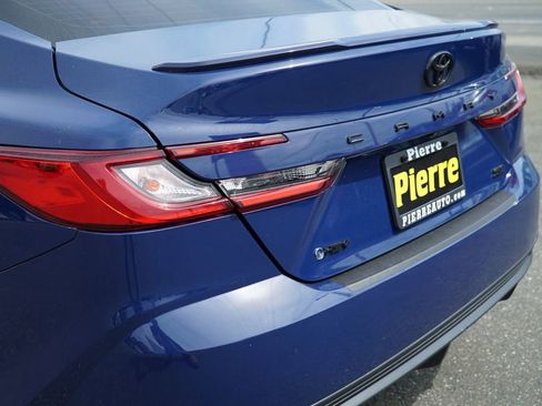 Used 2025 Toyota Camry SE image 21