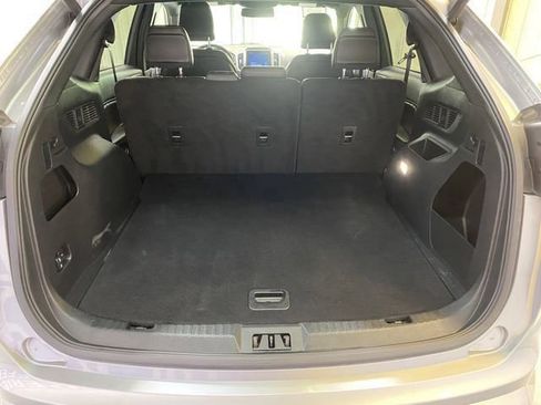 Used 2024 Ford Edge ST-Line AWD/4WD image 28