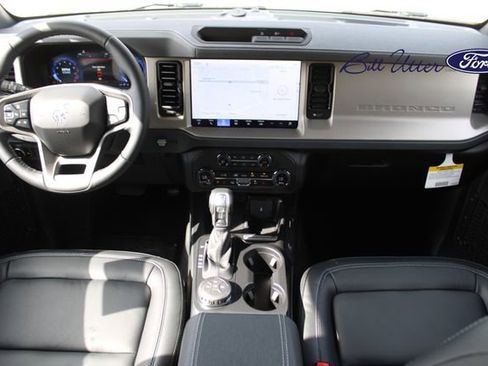 New 2026 Ford Bronco Outer Banks image 11