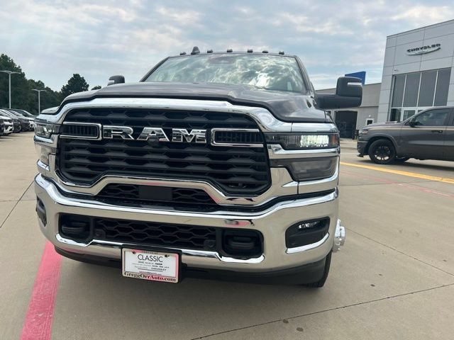 New 2027 RAM 3500 Tradesman AWD/4WD image 3