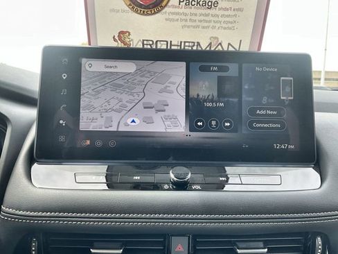 Used 2025 Nissan Rogue SL w/ Tech Package AWD/4WD image 14
