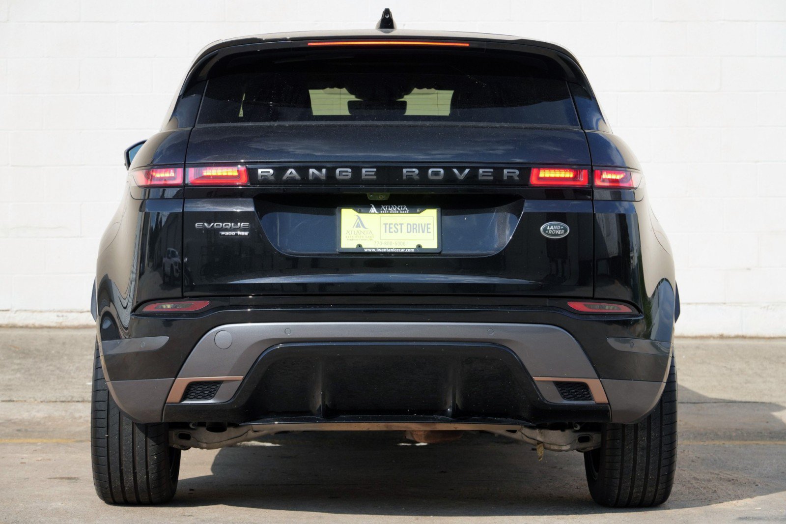 Used 2020 Land Rover Range Rover Evoque R-Dynamic HSE AWD/4WD image 9