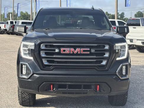 Used 2022 GMC Sierra 1500 AT4 AWD/4WD image 3