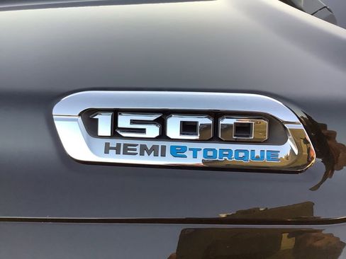 Used 2022 RAM 1500 Lone Star image 12