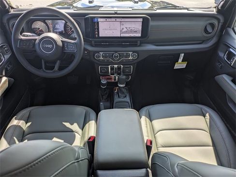 New 2025 Jeep Gladiator Mojave w/ Convenience Group image 15