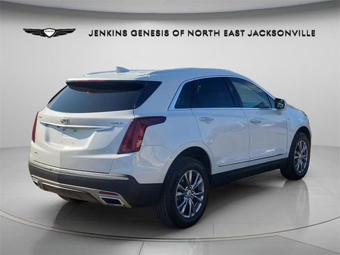 Used 2023 Cadillac XT5 Premium Luxury image 7