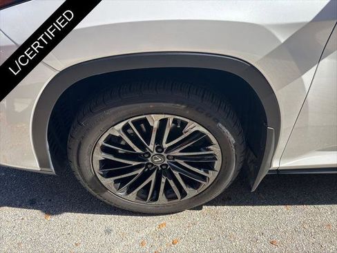 Certified 2022 Lexus RX 350 FWD w/ Special Edition image 4
