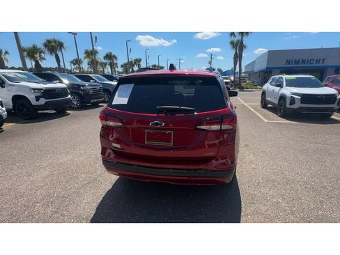 Used 2024 Chevrolet Equinox RS FWD image 3