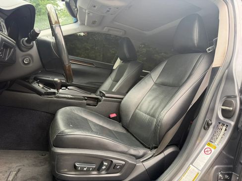 Used 2013 Lexus ES 350 w/ Luxury Pkg FWD image 11