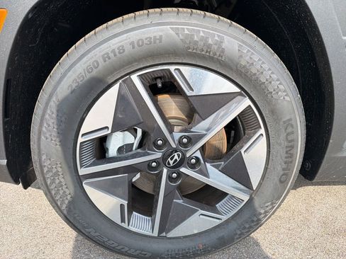 New 2026 Hyundai Tucson SEL FWD image 9